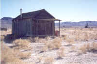 Old Miner's Cabin 2.jpg (41899 bytes)