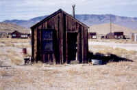Old Miner's Cabin.jpg (51200 bytes)